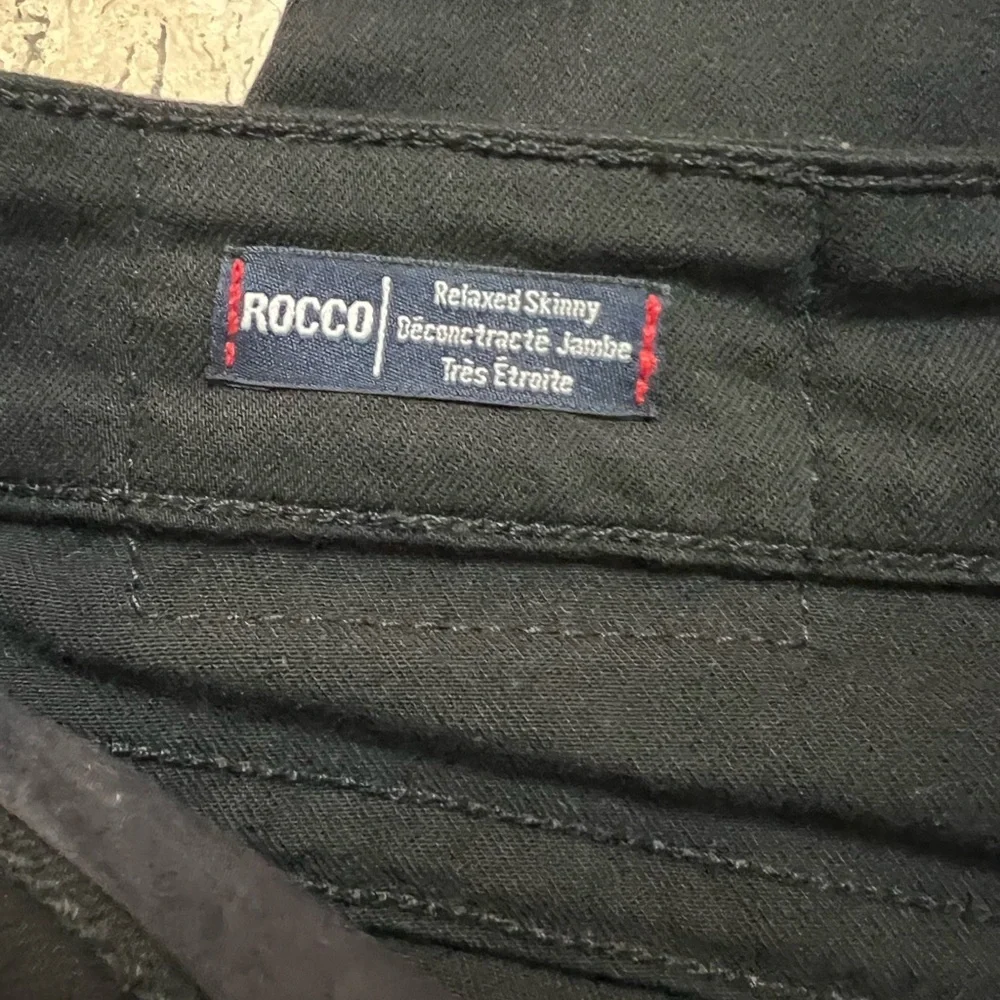 True Religion Rocco Relaxed Skinny Jeans 42x34